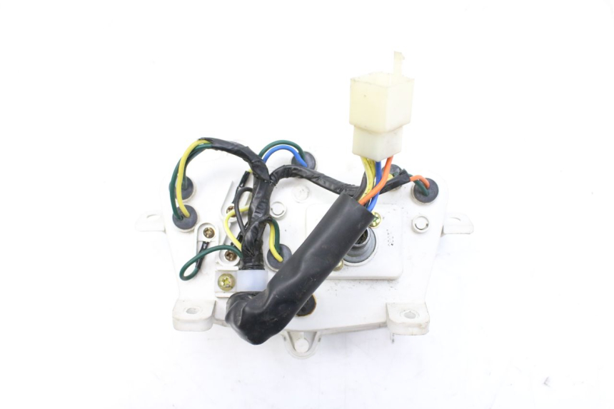 photo de LICZNIK PEUGEOT KISBEE 4T 50 (2010 - 2017) - Zbliżenie techniczne