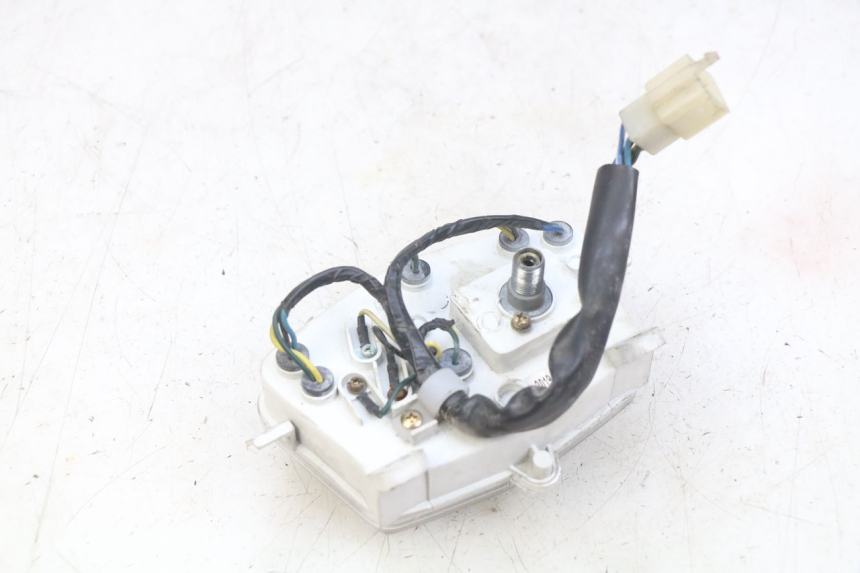 photo de LICZNIK PEUGEOT KISBEE 4T 50 (2018 - 2022) - Zbliżenie techniczne