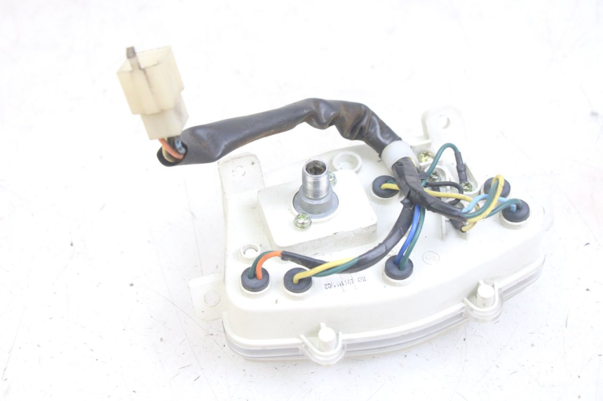 photo de LICZNIK PEUGEOT KISBEE 4T 50 (2010 - 2017) - Punkty mocowania