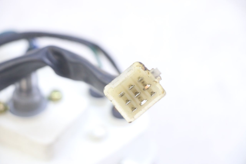 photo de LICZNIK PEUGEOT KISBEE 4T 50 (2010 - 2017) - Zbliżenie techniczne