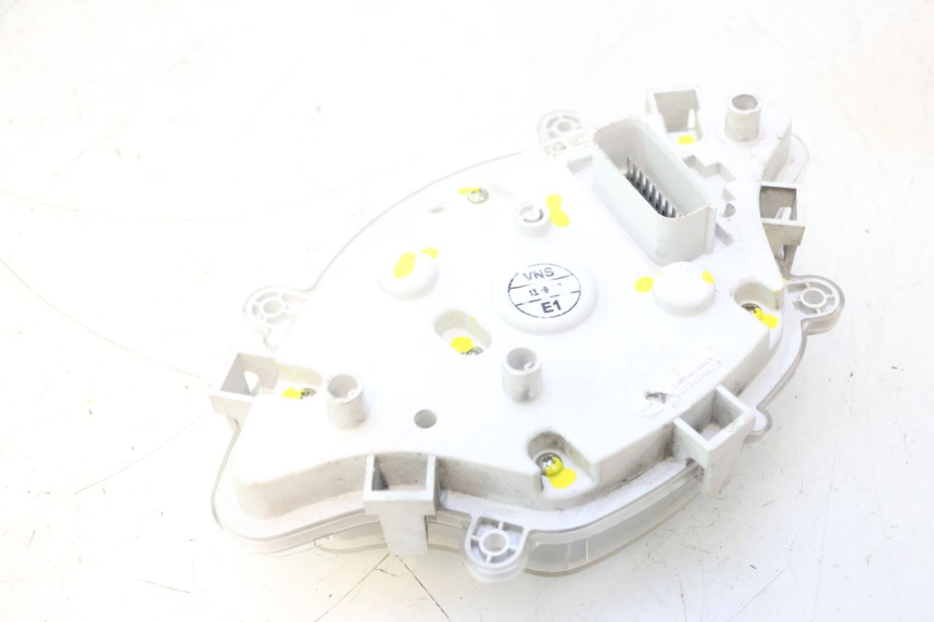 photo de LICZNIK PIAGGIO LIBERTY IGET 4T 50 (2015 - 2020) - Stan powierzchni