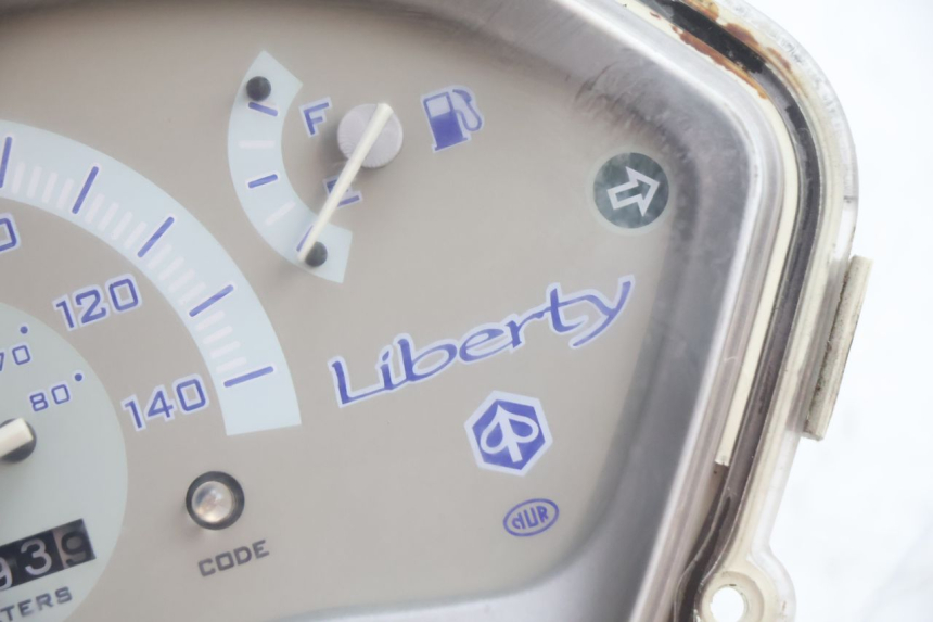 photo de LICZNIK PIAGGIO LIBERTY 125 (1998 - 2008) - Zoom stanu zużycia