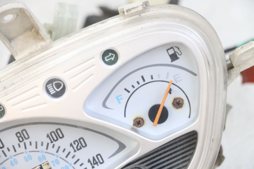 photo de LICZNIK KYMCO LIKE 125 (2009 - 2016) - Widok z bliska