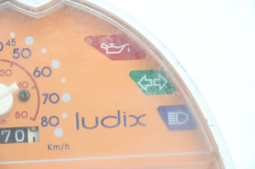 photo de LICZNIK PEUGEOT LUDIX ONE 50 (2004 - 2013) - Zoom stanu zużycia