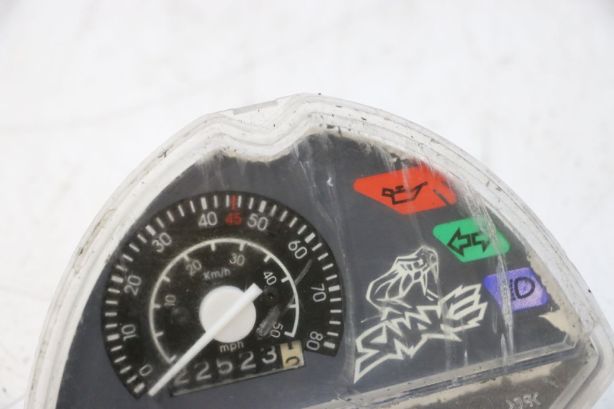 photo de LICZNIK PEUGEOT LUDIX SNAKE 2T 50 (2004 - 2014) - Zoom stanu zużycia