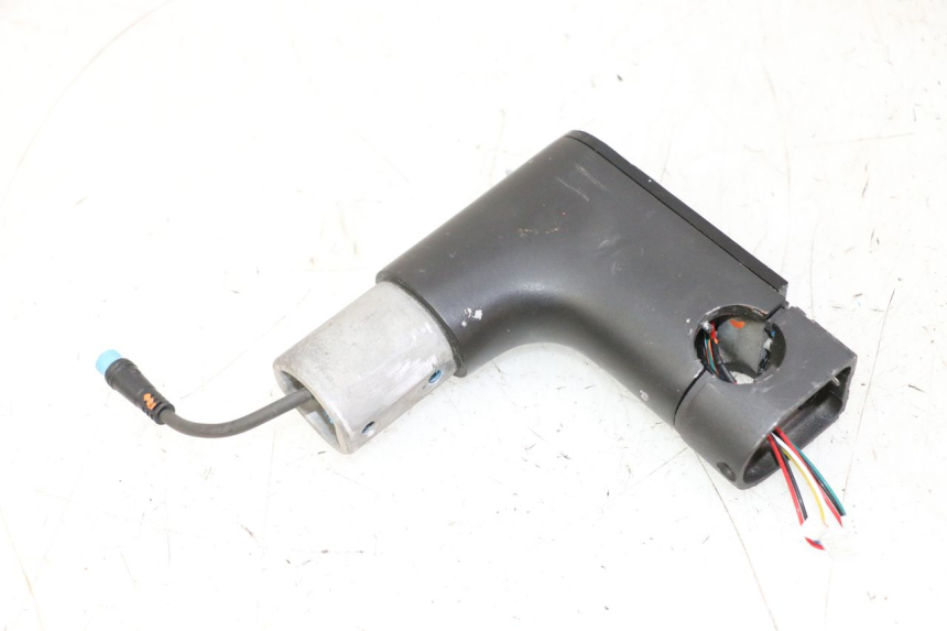 photo de LICZNIK XIAOMI MI PRO 2 1 - Zbliżenie komponentów