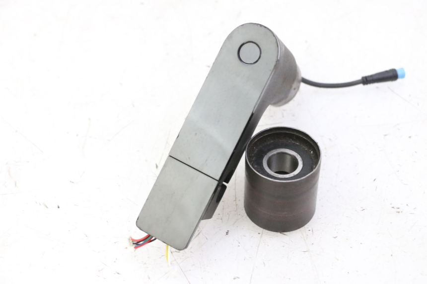 photo de LICZNIK XIAOMI MI PRO 2 1 - Inny kąt widzenia