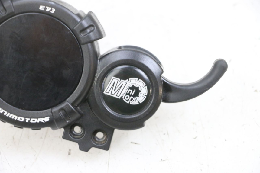 photo de LICZNIK  DUALTRON MINI SPECIAL 1 - Zbliżenie komponentów