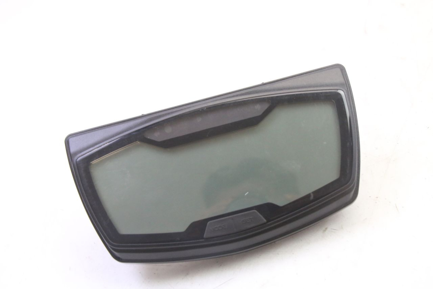 photo de LICZNIK PIAGGIO MP3 HPE 310 (2024 - 2025) - Widok główny