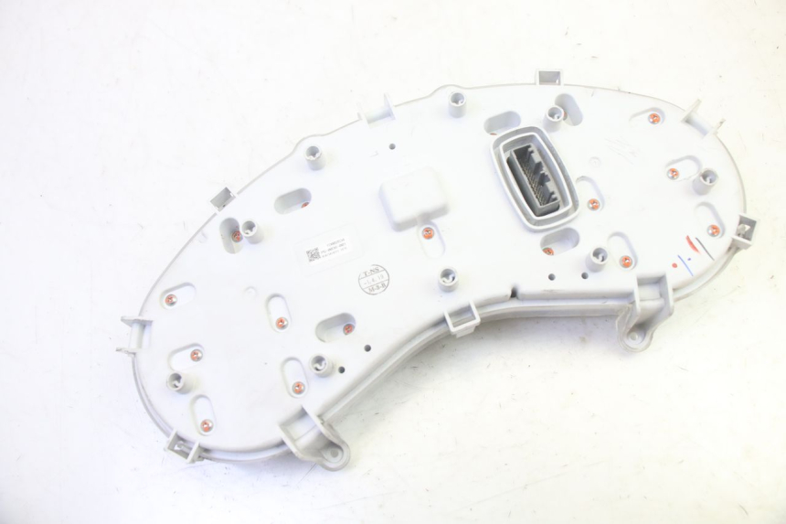 photo de LICZNIK PIAGGIO MP3 HPE 350 (2018 - 2020) - Część sprawdzona