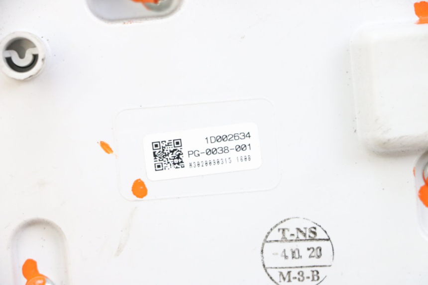 photo de LICZNIK PIAGGIO MP3 HPE 300 (2019 - 2026) - Oznaczenia i referencje