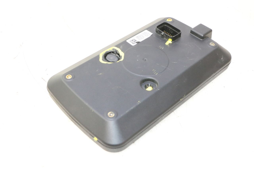 photo de LICZNIK PIAGGIO MP3 HPE 530 (2022 - 2026) - Widok produktu