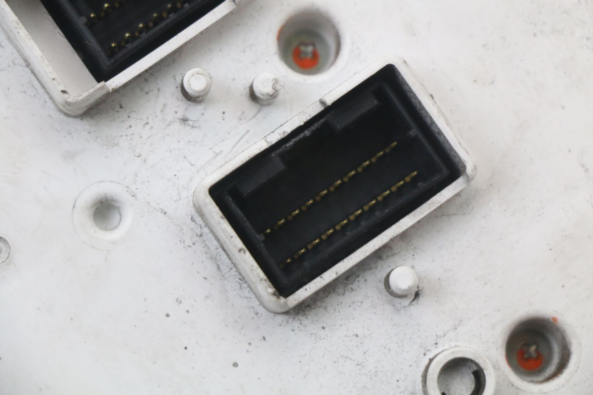 photo de LICZNIK PIAGGIO MP3 LT 400 (2007 - 2012) - Widok z bliska