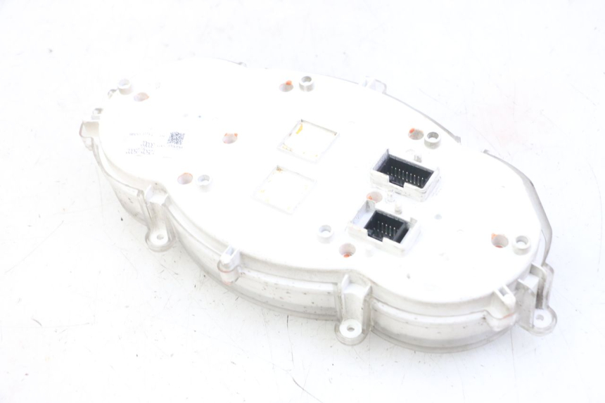 photo de LICZNIK PIAGGIO MP3 LT 300 (2010 - 2016) - Punkty mocowania