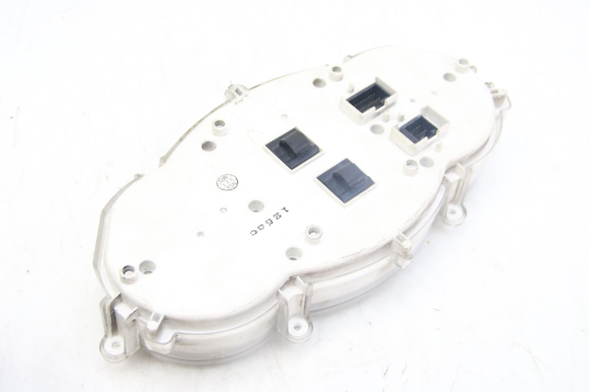 photo de LICZNIK PIAGGIO MP3 125 (2006 - 2014) - Inny kąt widzenia