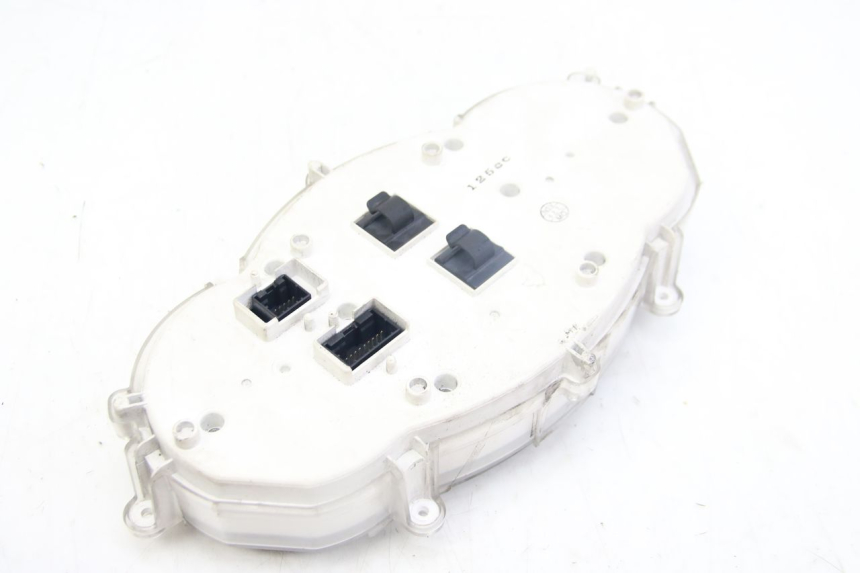 photo de LICZNIK PIAGGIO MP3 125 (2006 - 2014) - Punkty mocowania