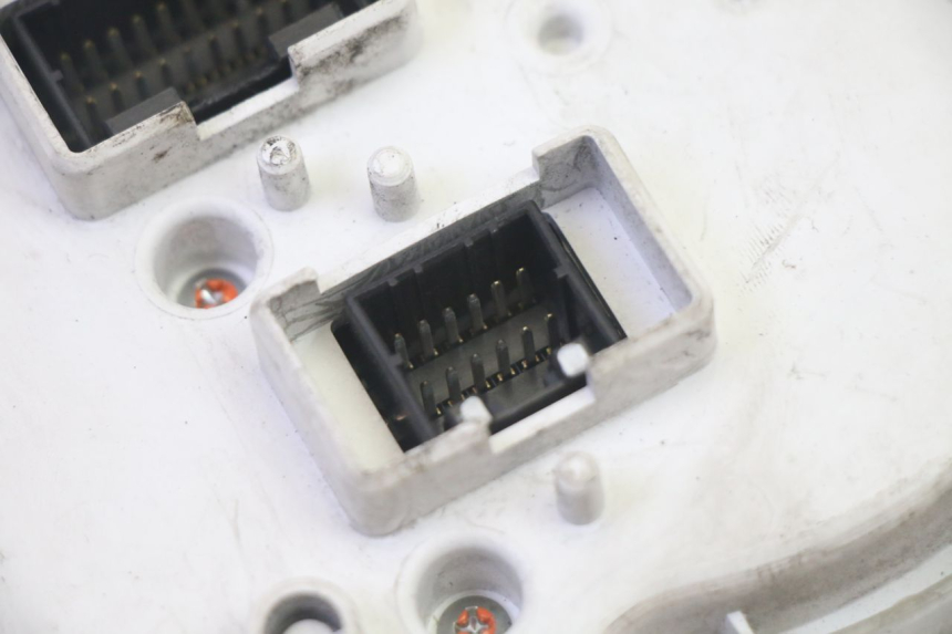 photo de LICZNIK PIAGGIO MP3 RL 250 (2006 - 2010) - Widok produktu