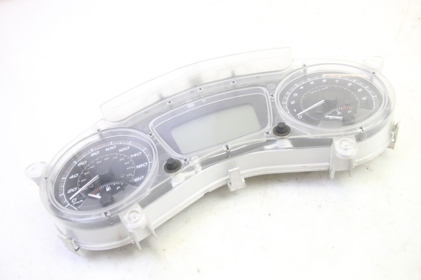 photo de LICZNIK PIAGGIO MP3 500 (2016 - 2018) - Widok ogólny