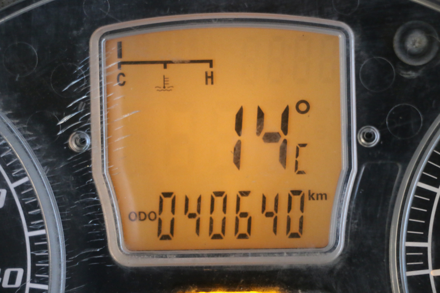 photo de LICZNIK PIAGGIO MP3 RL 250 (2006 - 2010) - Zbliżenie techniczne