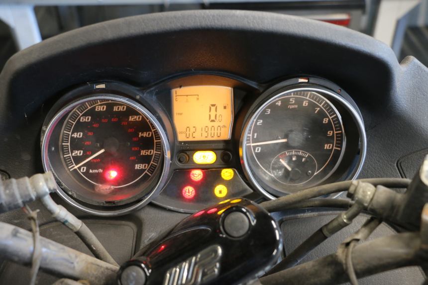 photo de LICZNIK PIAGGIO MP3 500 (2011 - 2015) - Zoom stanu zużycia