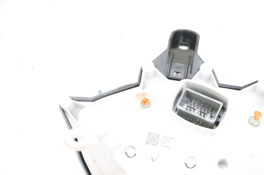 photo de LICZNIK YAMAHA NEO'S CORE 1 (2022 - 2026) - Punkty mocowania