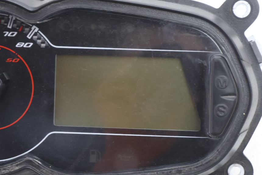 photo de LICZNIK PIAGGIO NEW TYPHOON 50 (2018 - 2021) - Zoom stanu zużycia