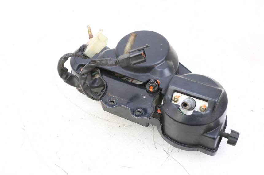 photo de LICZNIK HONDA NSR R 125 (1994 - 2003) - Zbliżenie techniczne