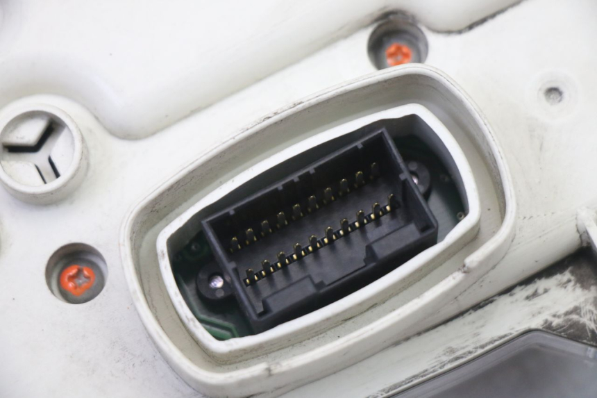 photo de LICZNIK HONDA NTV DEAUVILLE ABS 700 (2007 - 2016) - Widok z bliska