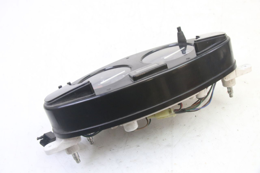 photo de LICZNIK HONDA NTV DEAUVILLE 650 (2001 - 2006) - Zbliżenie techniczne