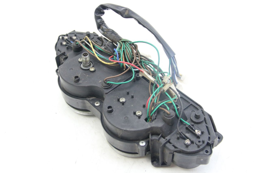 photo de LICZNIK SELECT UP OCTALIS 125 (2007 - 2012) - Szczegóły charakterystyczne