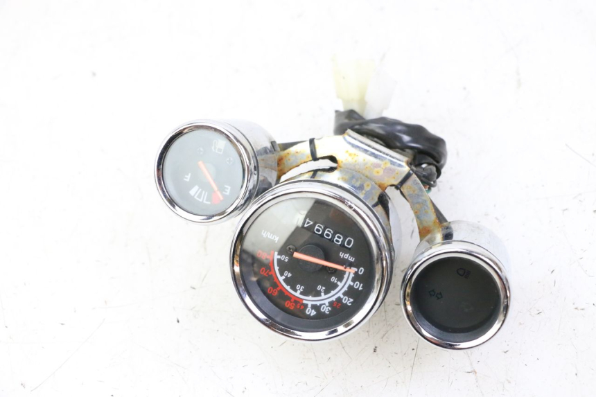 photo de LICZNIK JM MOTORS OLDIES GT 4T 50 (2018 - 2025) - Inny kąt widzenia