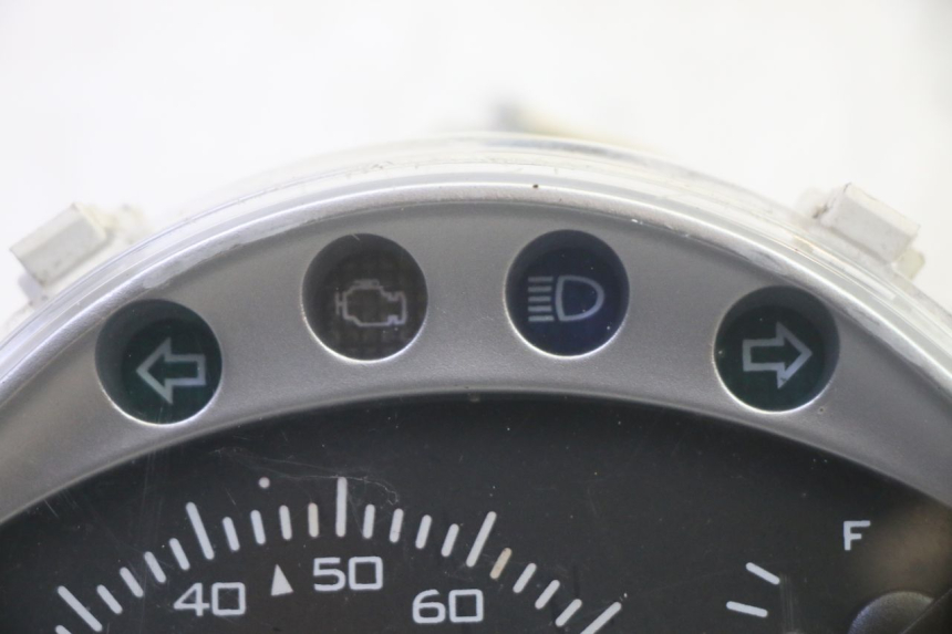 photo de LICZNIK JM MOTORS OLDIES GT 4T 50 (2018 - 2025) - Zoom stanu zużycia