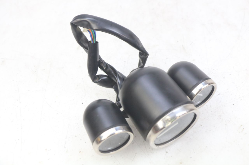 photo de LICZNIK JM MOTORS OLDIES RS 4T 50 (2021 - 2024) - Oznaczenia i referencje