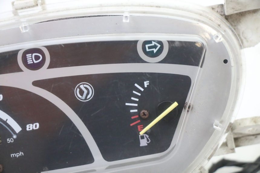 photo de LICZNIK SYM ORBIT 2 4T 50 (2008 - 2017) - Zoom stanu zużycia