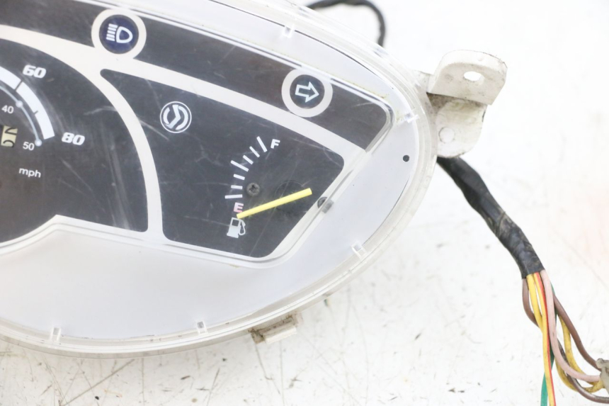 photo de LICZNIK SYM ORBIT 2 4T 50 (2008 - 2017) - Struktura - zbliżenie