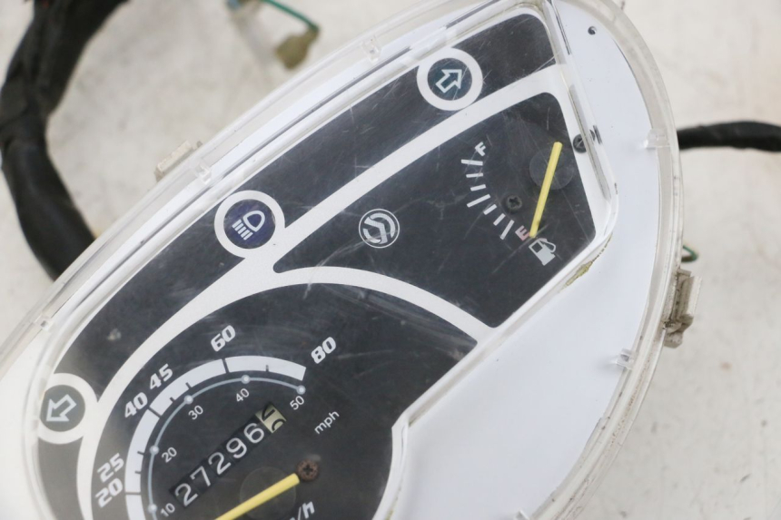 photo de LICZNIK SYM ORBIT 2 4T 50 (2008 - 2017) - Inny kąt widzenia