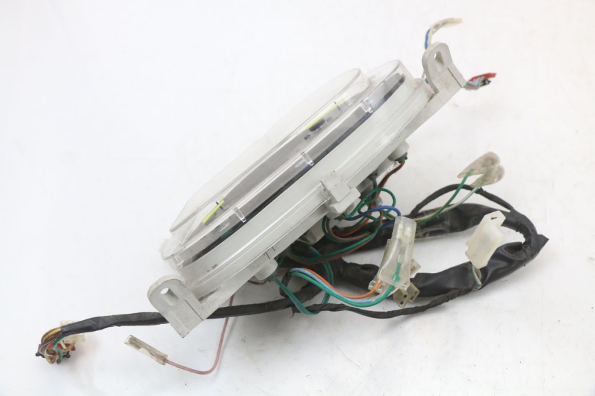 photo de LICZNIK SYM ORBIT 50 (2008 - 2010) - Zbliżenie techniczne