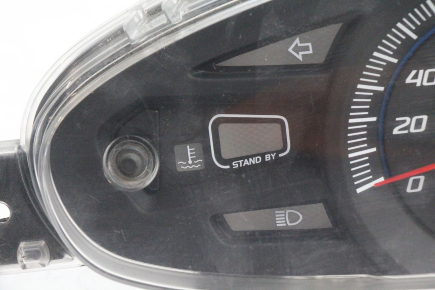photo de LICZNIK HONDA PCX (JF28) 125 (2009 - 2011) - Szczegół części