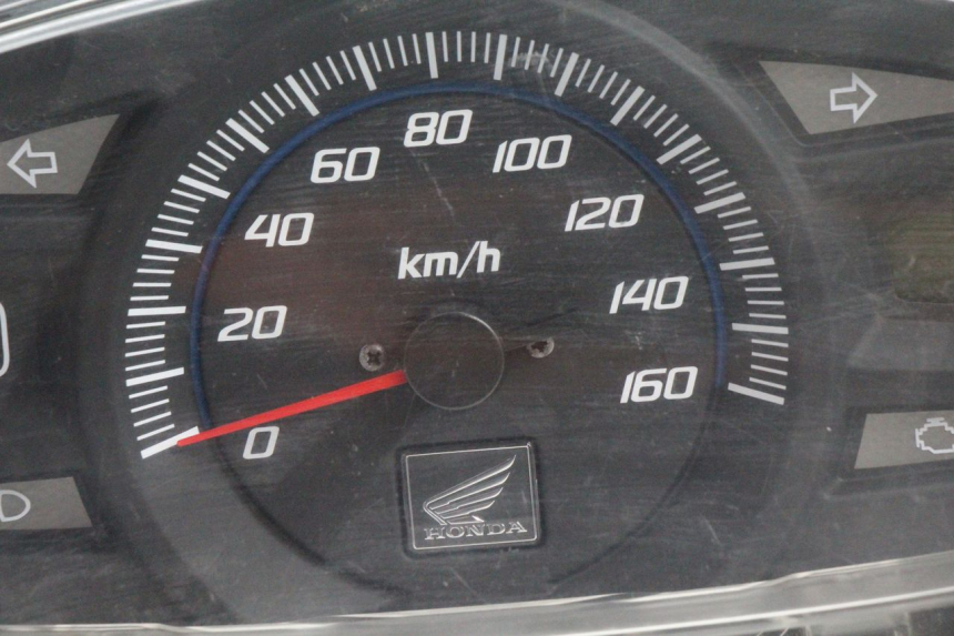 photo de LICZNIK HONDA PCX (JF28) 125 (2009 - 2011) - Zoom stanu zużycia
