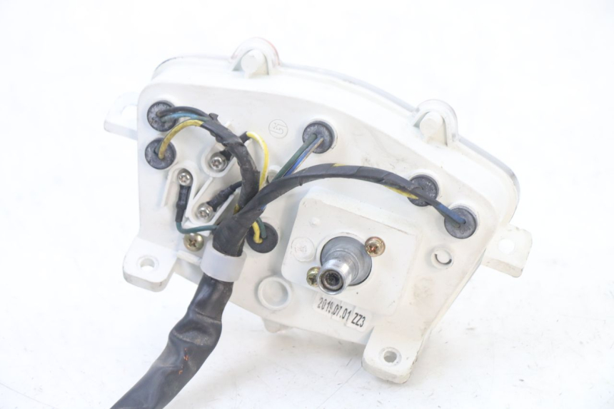 photo de LICZNIK PEUGEOT KISBEE 4T 50 (2018 - 2022) - Stan powierzchni