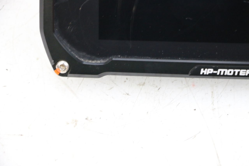 photo de LICZNIK BMW R GS 1250 (2021 - 2024) - Struktura - zbliżenie