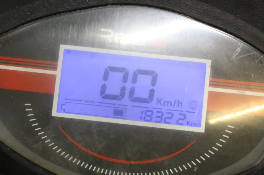 photo de LICZNIK RED ELECTRIC RED E PRO 1 (2017 - 2019) - Punkty mocowania