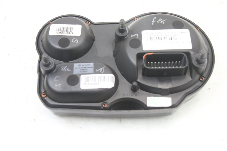 photo de LICZNIK ROYAL ENFIELD HYMALAYAN 410 (2016 - 2023) - Stan powierzchni