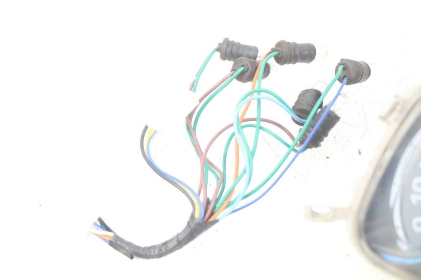 photo de LICZNIK JM MOTORS SANTANA 50 (2014 - 2023) - Szczegóły charakterystyczne