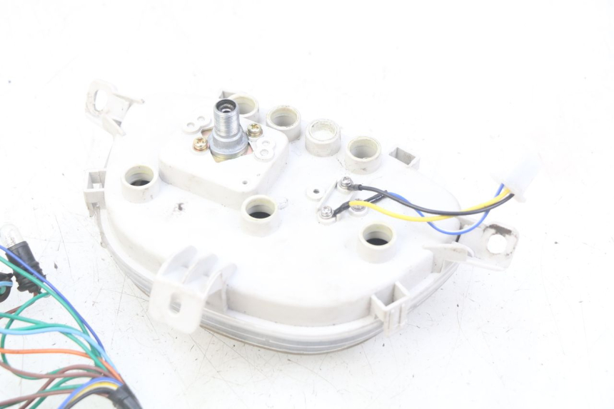 photo de LICZNIK JM MOTORS SANTANA 50 (2014 - 2023) - Inny kąt widzenia