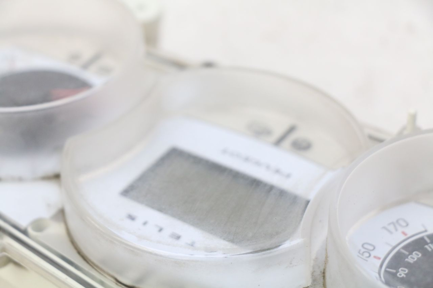 photo de LICZNIK PEUGEOT SATELIS COMPRESSOR K15 125 (2006 - 2009) - Zoom stanu zużycia