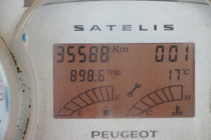 photo de LICZNIK PEUGEOT SATELIS COMPRESSOR K15 125 (2006 - 2009) - Zoom stanu zużycia
