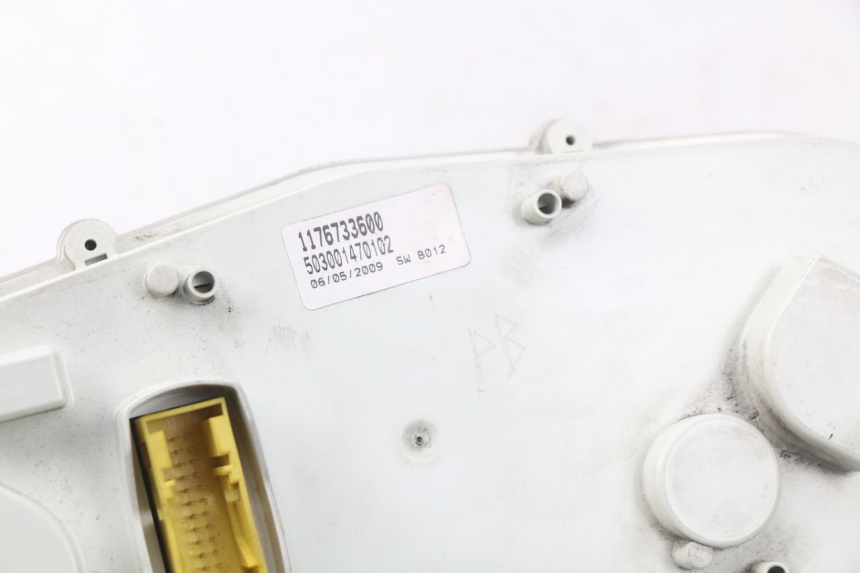 photo de LICZNIK PEUGEOT SATELIS 125 (2006 - 2009) - Zoom stanu zużycia