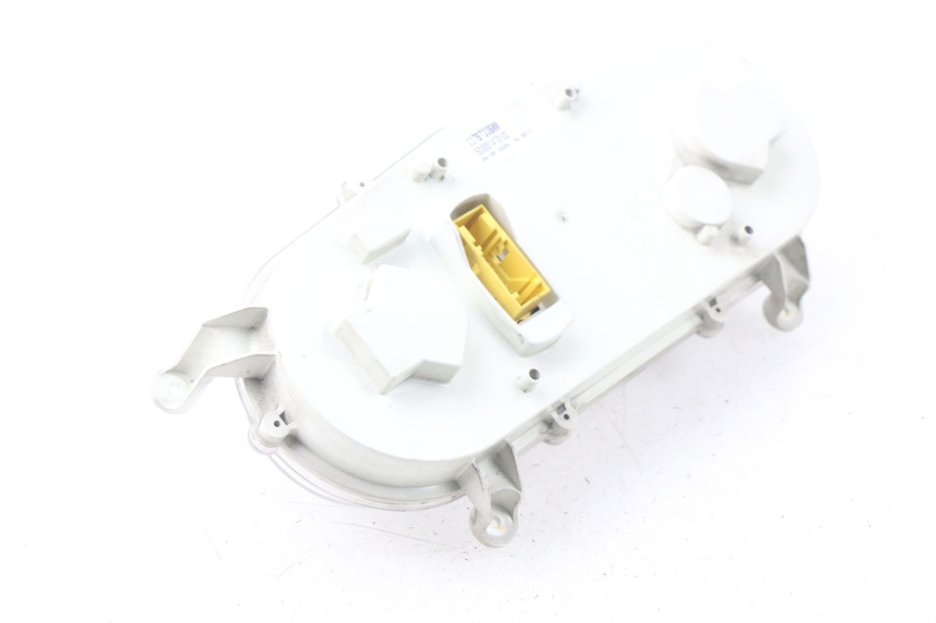 photo de LICZNIK PEUGEOT SATELIS 125 (2006 - 2009) - Oznaczenia i referencje