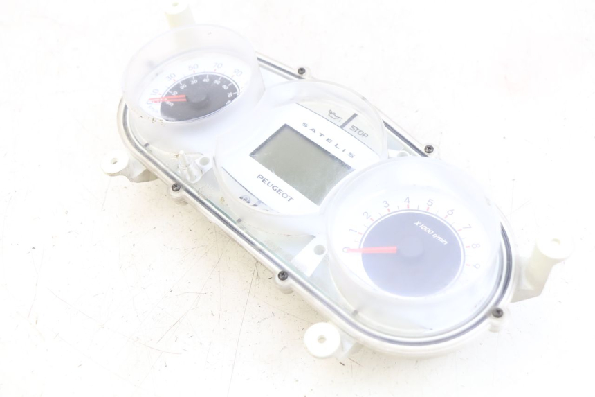 photo de LICZNIK PEUGEOT SATELIS 125 (2006 - 2009) - Zbliżenie techniczne